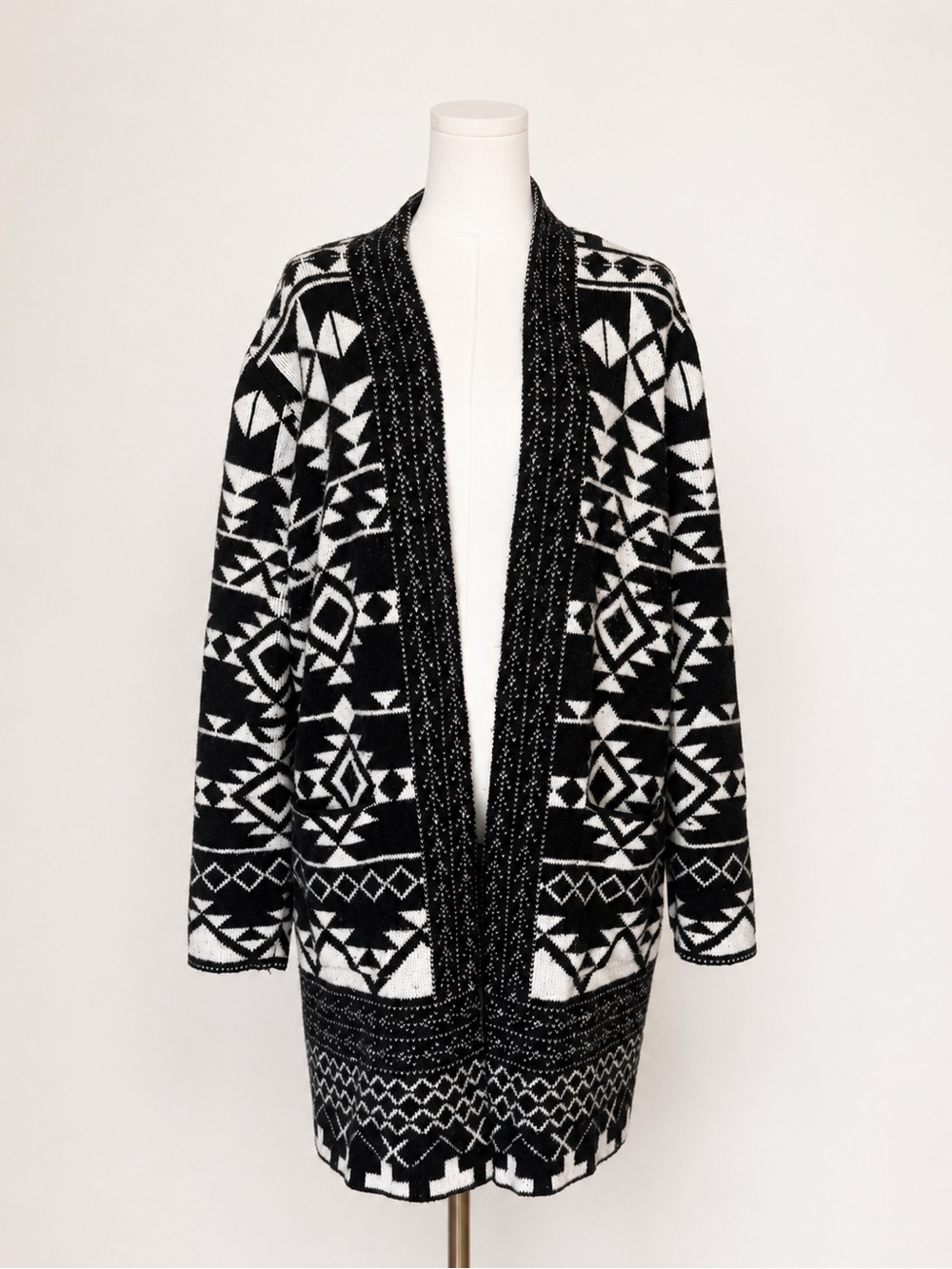 Frye XL Black White Southwestern Aztec Geometric Long Cardigan Sweater